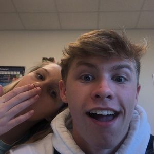 Meet your Posher, Cole